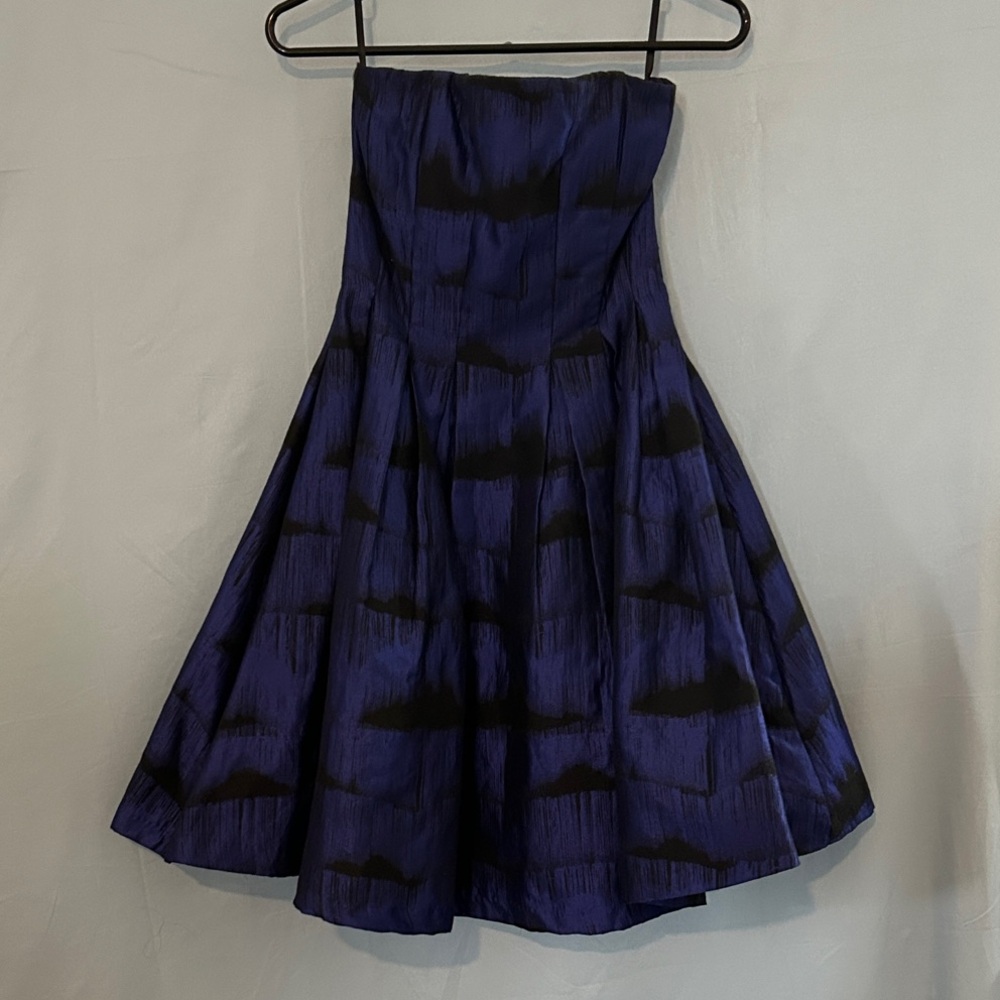 Elegant Strapless Dress